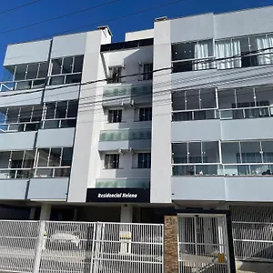 Residencial Helena Apartamento